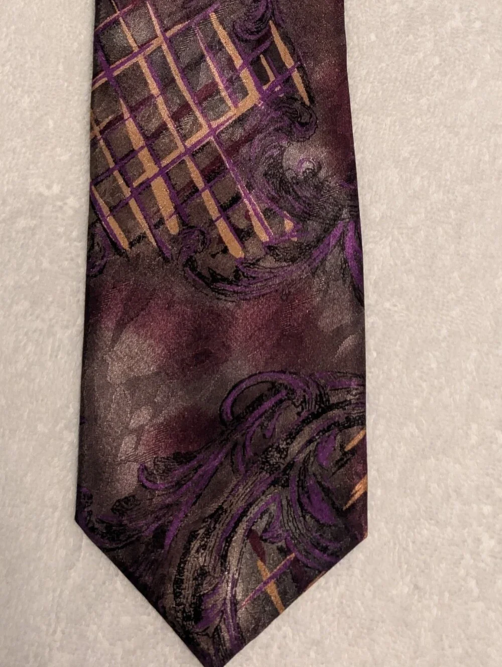 Vintage Purple and Burgundy Baroque Scroll  Men's Tie